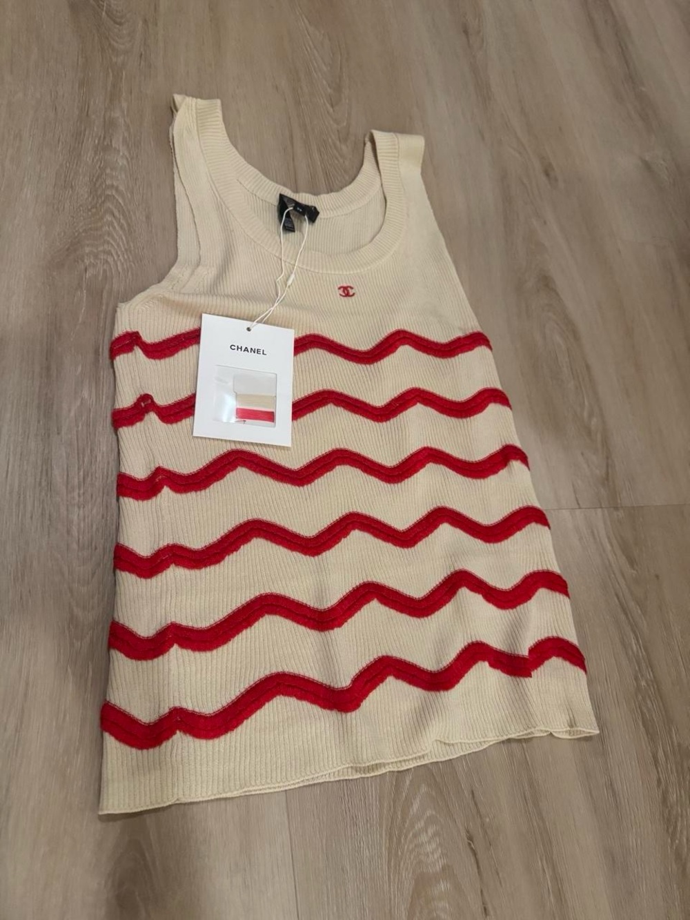 CHANEL Cream Knit Tank with Red Wavy Stripes